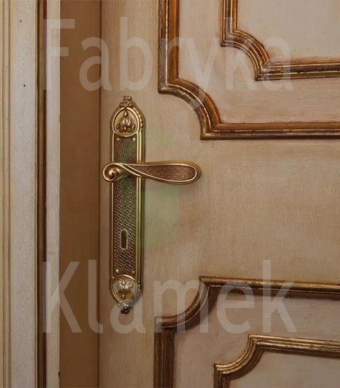 Klamka Aisha 1651 Big z otworem na wkładkę Klamka Aisha 1651 Big z otworem na wkładkę